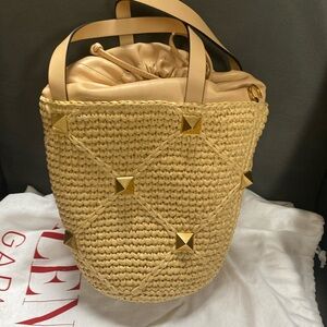 Valentino Garavani fabric and raffia bucket bag with Roman Studs (NEW)